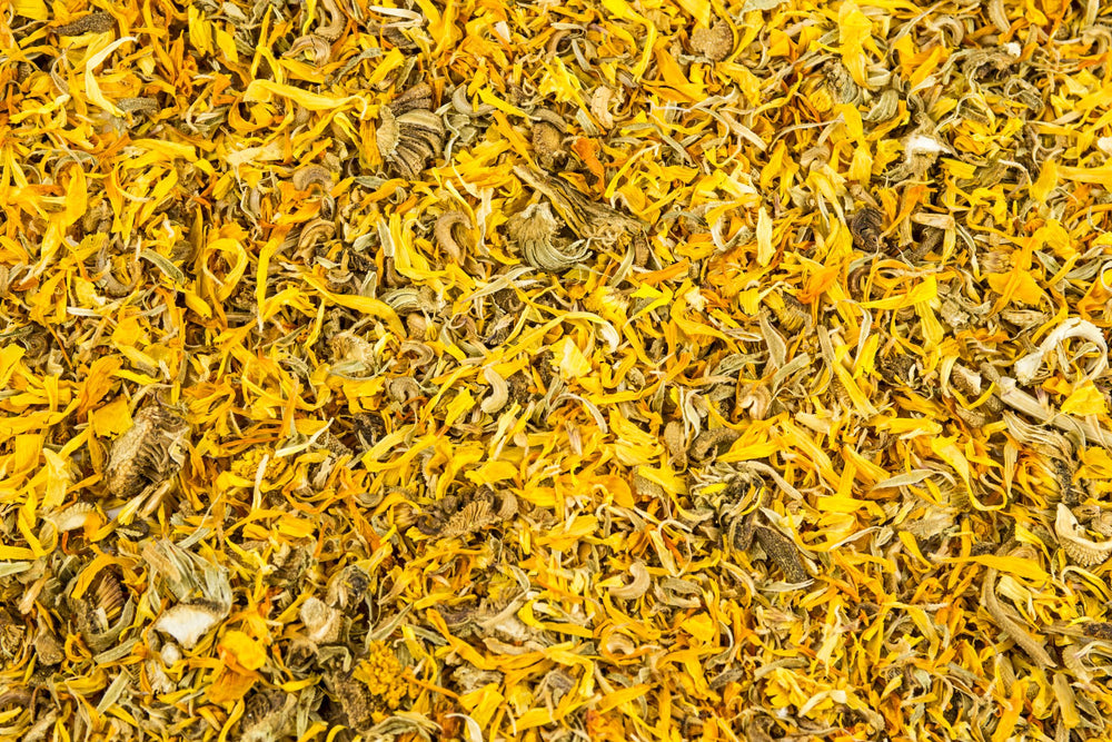 Dried calendula petals packed with calming antioxidants and anti-inflammatory properties, used in natural skincare and herbal wellness products to support healing and calm.