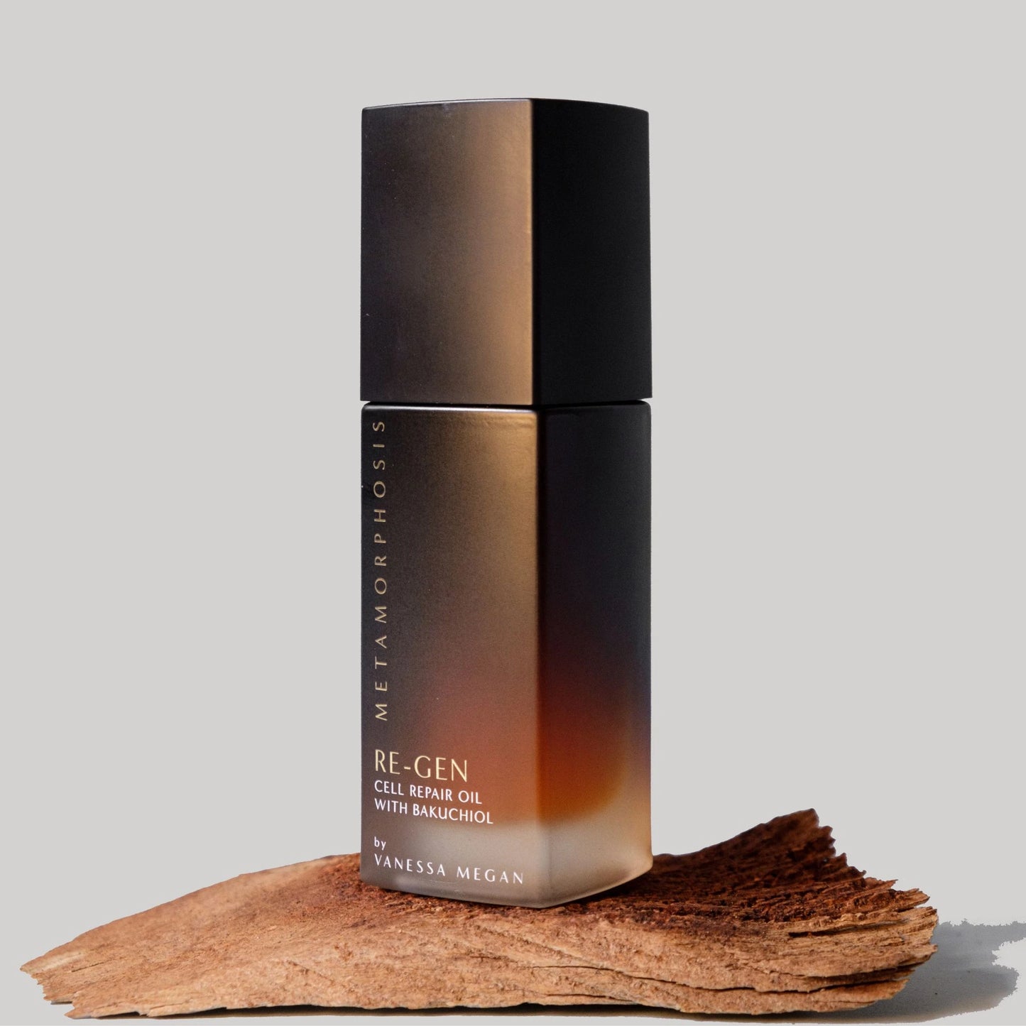 Product shot of Vanessa Megan Re-Gen Cell Repair Oil for menopausal skin