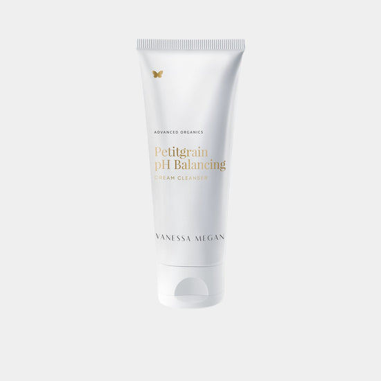 180ml tube of Vanessa Megan Petitgrain pH Balancing Cream Cleanser, a 100% natural, award-winning face cleanser formulated to gently remove impurities while maintaining skin’s natural pH balance. Ideal for sensitive and reactive skin.